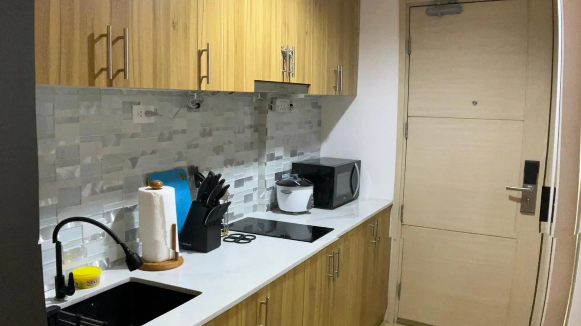 Sea Residences In Pasay Near Mall Of Asia Manila