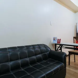 Mervin's Terraces By Reddoorz Hotel
